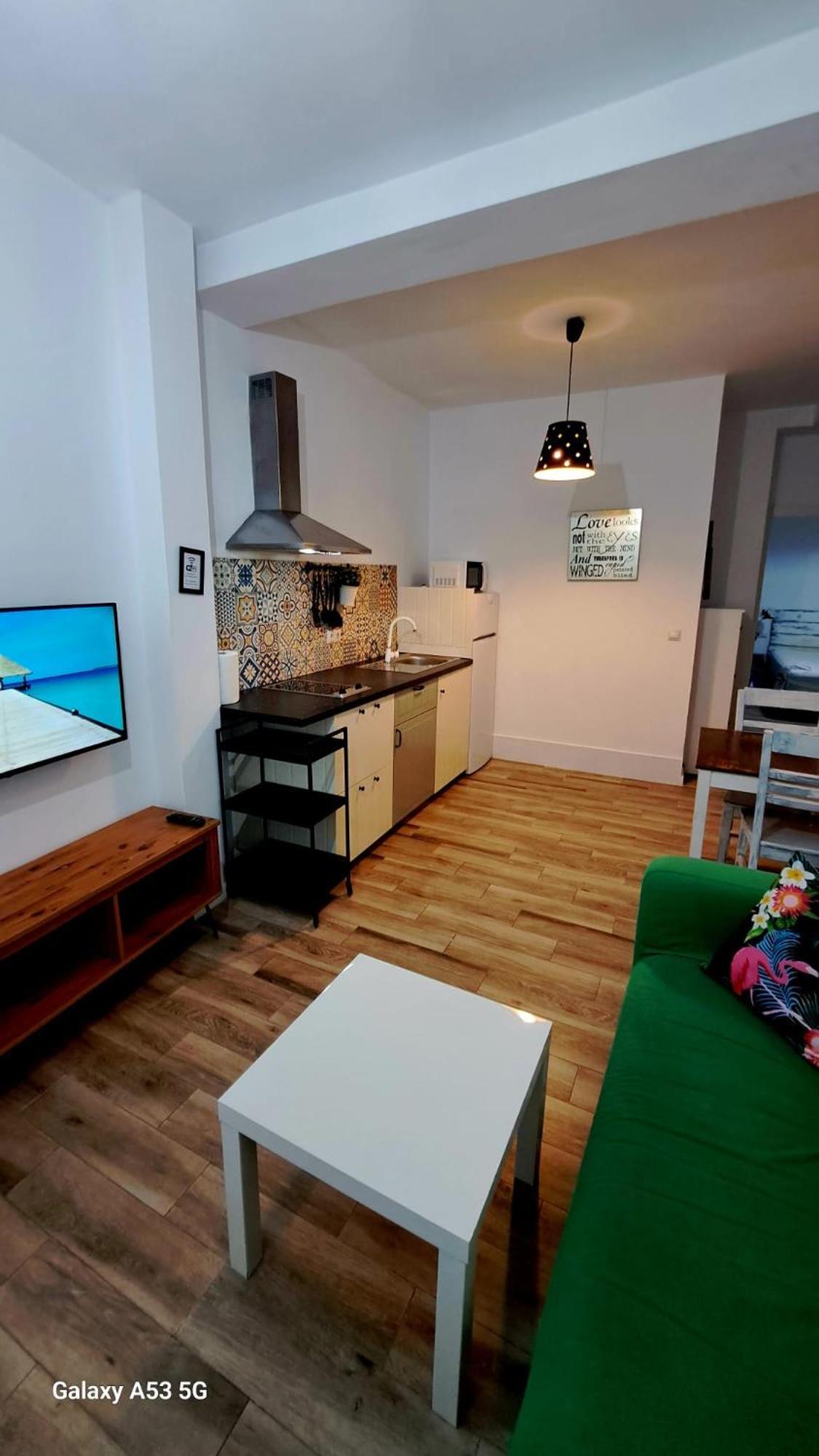 Апартаменты Acogedor Apartamento Centro Бенальмадена Экстерьер фото
